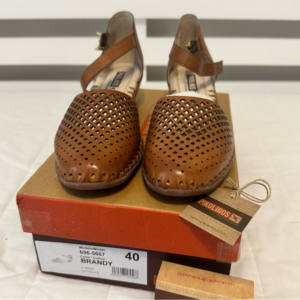 PIKOLINOS Brandy Leather Perforated Mary Jane Flats Size 40UE (US Women 9-9.5) - Picture 5 of 13